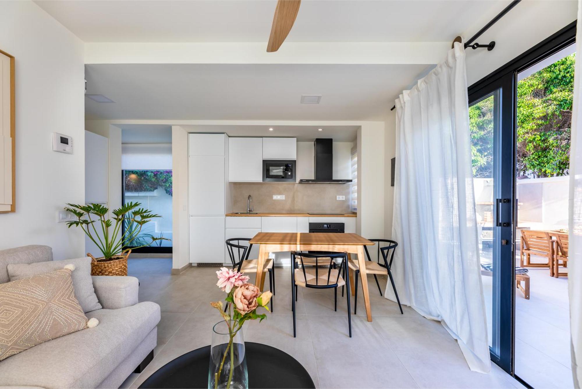 Apartment Urban Chill Private Pool Corralejo By Holidays Home Екстериор снимка
